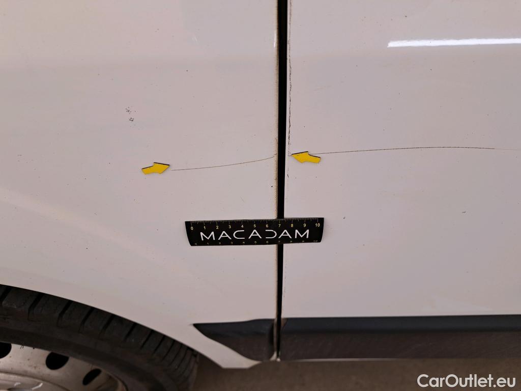  Citroen  Jumper CITROEN  / 2014 / 4P / Fourgon tôlé 33 L1H2 BlueHDi 140 S&S BVM6 Club #40