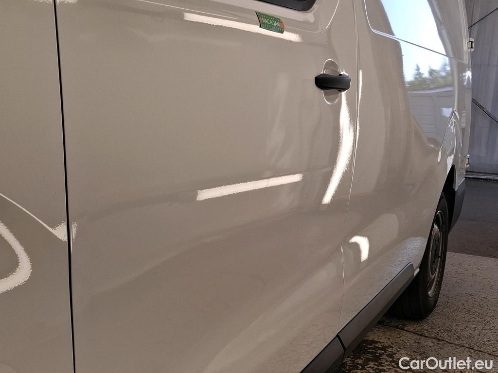  Opel  Vivaro OPEL  / 2019 / 4P / Fourgon tôlé 2.0 Diesel 145 Ptac aug L3 P.Busin auto #13