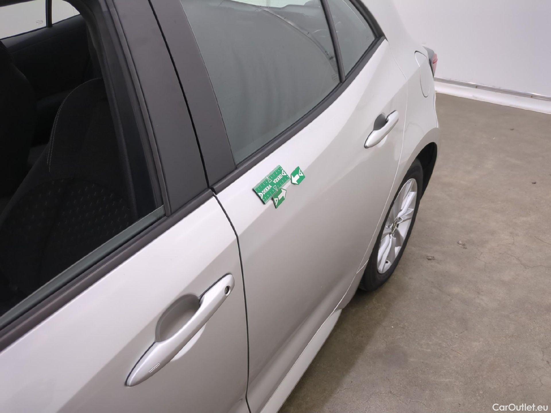 Toyota  Corolla TOYOTA  / 2022 / 5P / Berline Hybride 140h Dynamic Business Beyond Zer #24