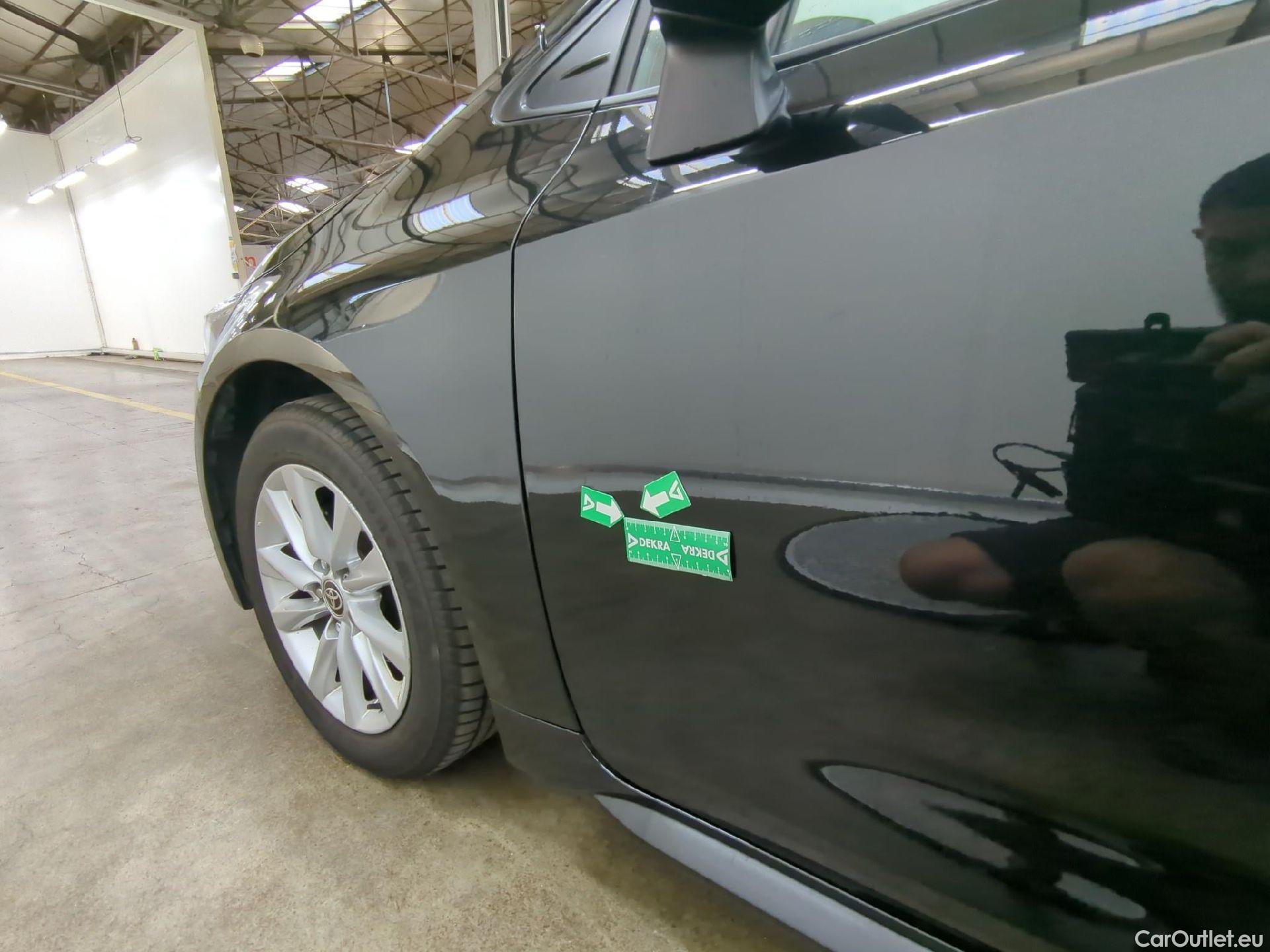  Toyota  Corolla TOYOTA  Touring Sports / 2022 / 5P / Break Hybride 140h Dynamic Business Beyond Zer #8