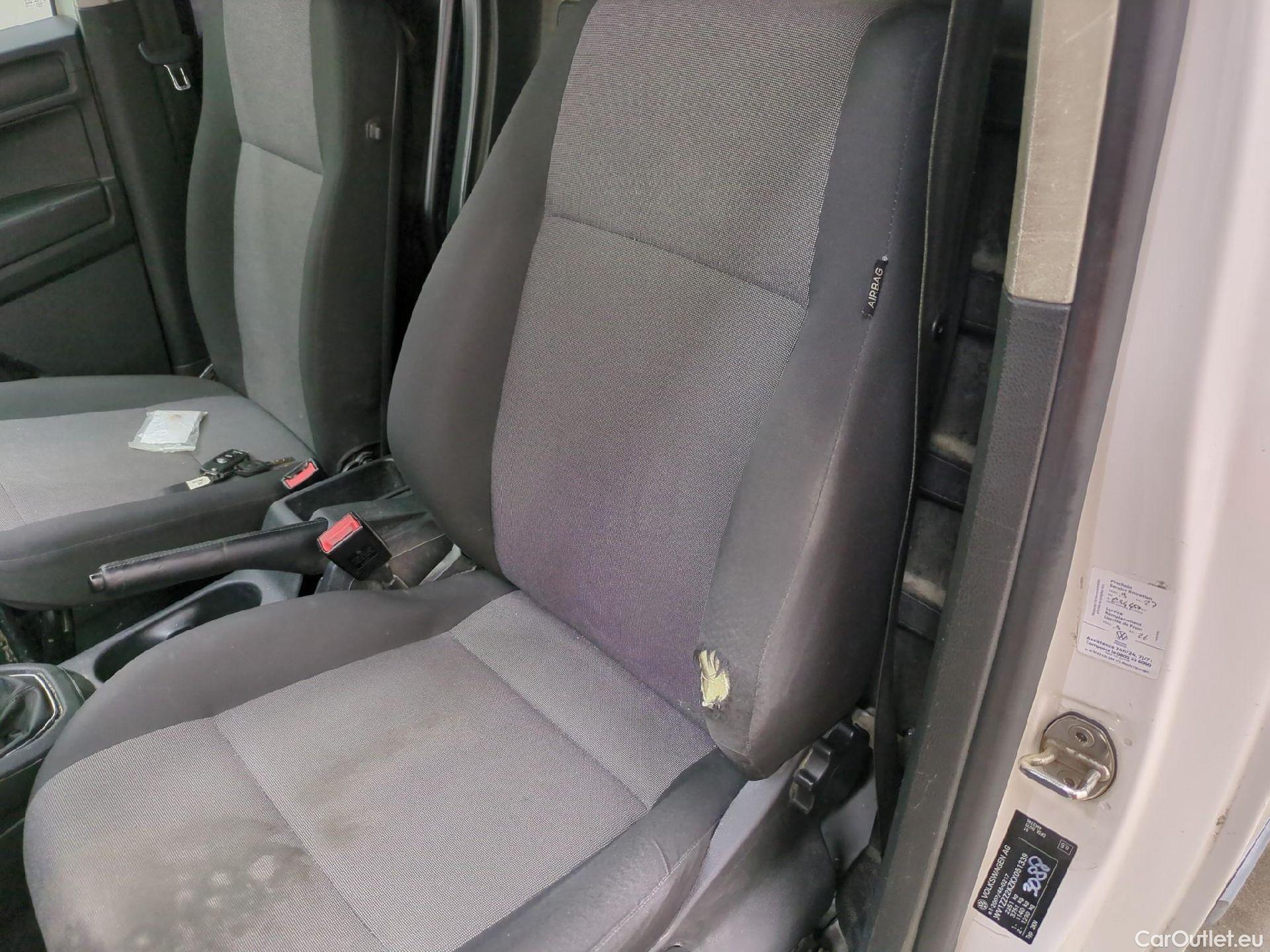  Volkswagen  Caddy VOLKSWAGEN  Van VU 4p Fourgonnette 2.0 TDI 122 4MOTION Business Line Plus #4