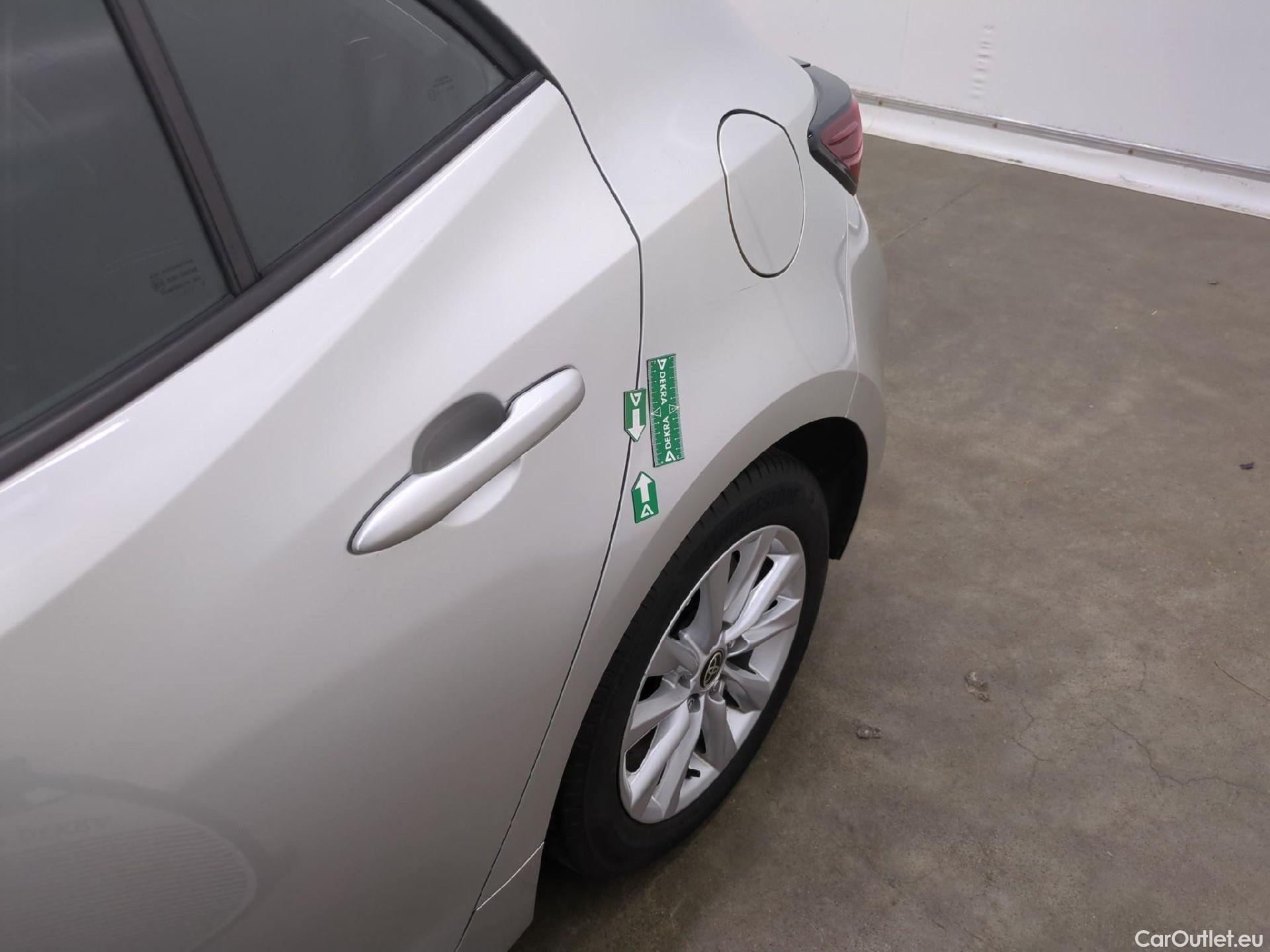 Toyota  Corolla TOYOTA  / 2022 / 5P / Berline Hybride 140h Dynamic Business Beyond Zer #26