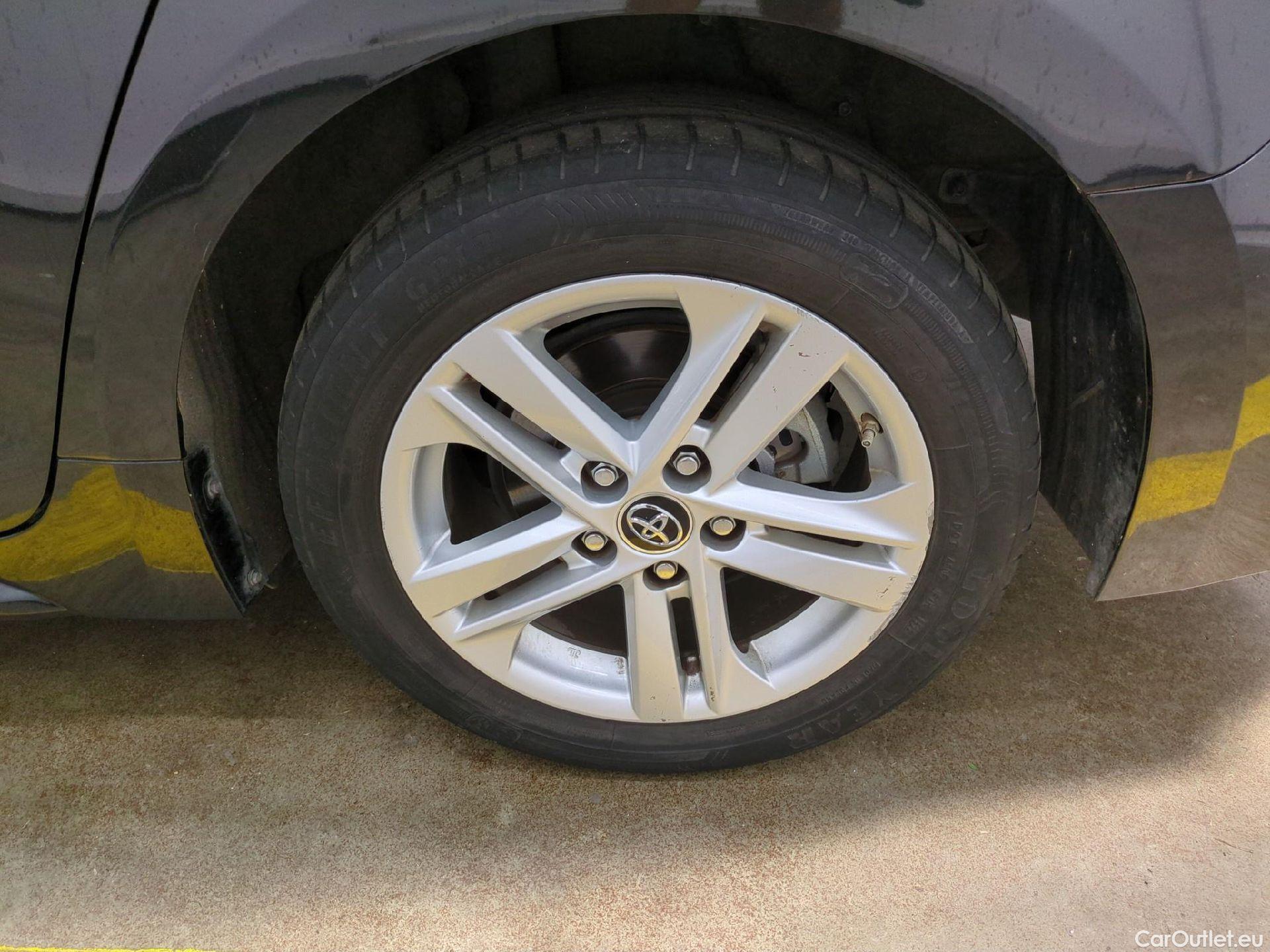  Toyota  Corolla TOYOTA  Touring Sports / 2018 / 5P / Break Hybride 122h Dynamic Business Stage Acad #8