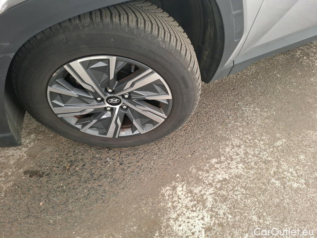  Hyundai  Tucson  Business Hybrid 2WD 1.6 T-GDI 230CV BVA6 E6d #30