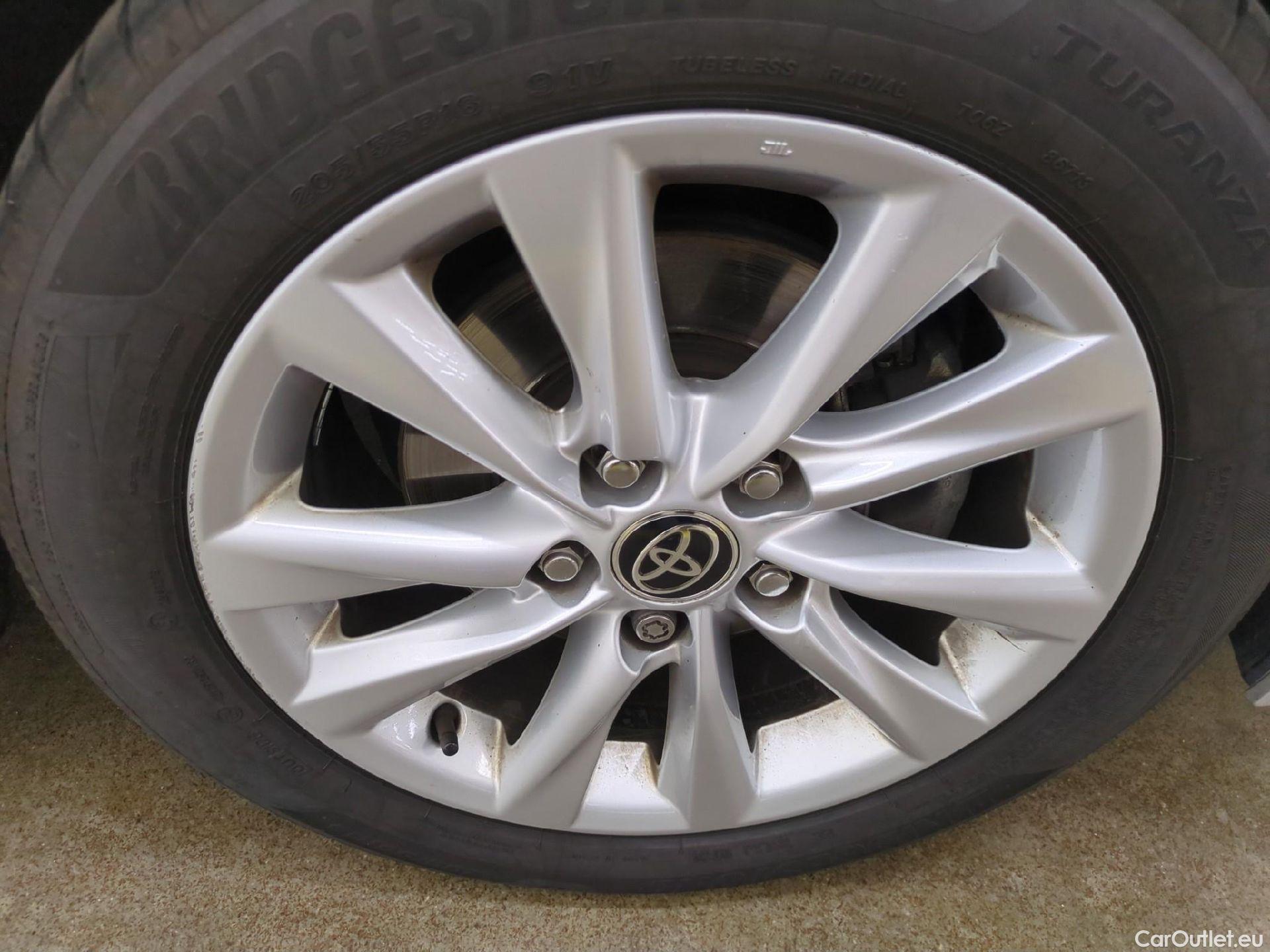  Toyota  Corolla TOYOTA  / 2022 / 5P / Berline Hybride 140h Dynamic Business Beyond Zer #2