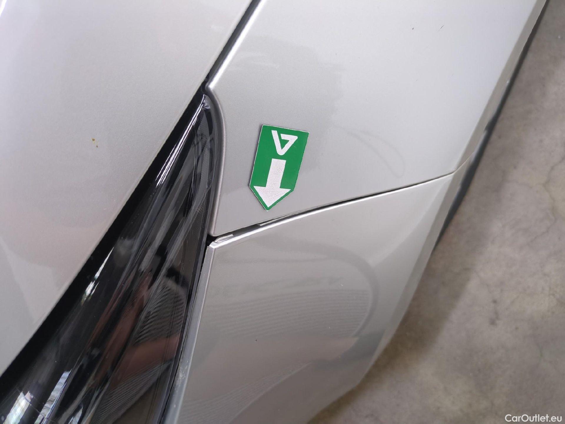  Toyota  Corolla TOYOTA  / 2022 / 5P / Berline Hybride 140h Dynamic Business Beyond Zer #22