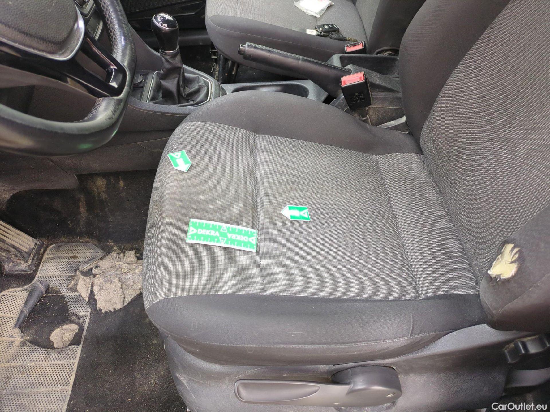  Volkswagen  Caddy VOLKSWAGEN  Van VU 4p Fourgonnette 2.0 TDI 122 4MOTION Business Line Plus #3