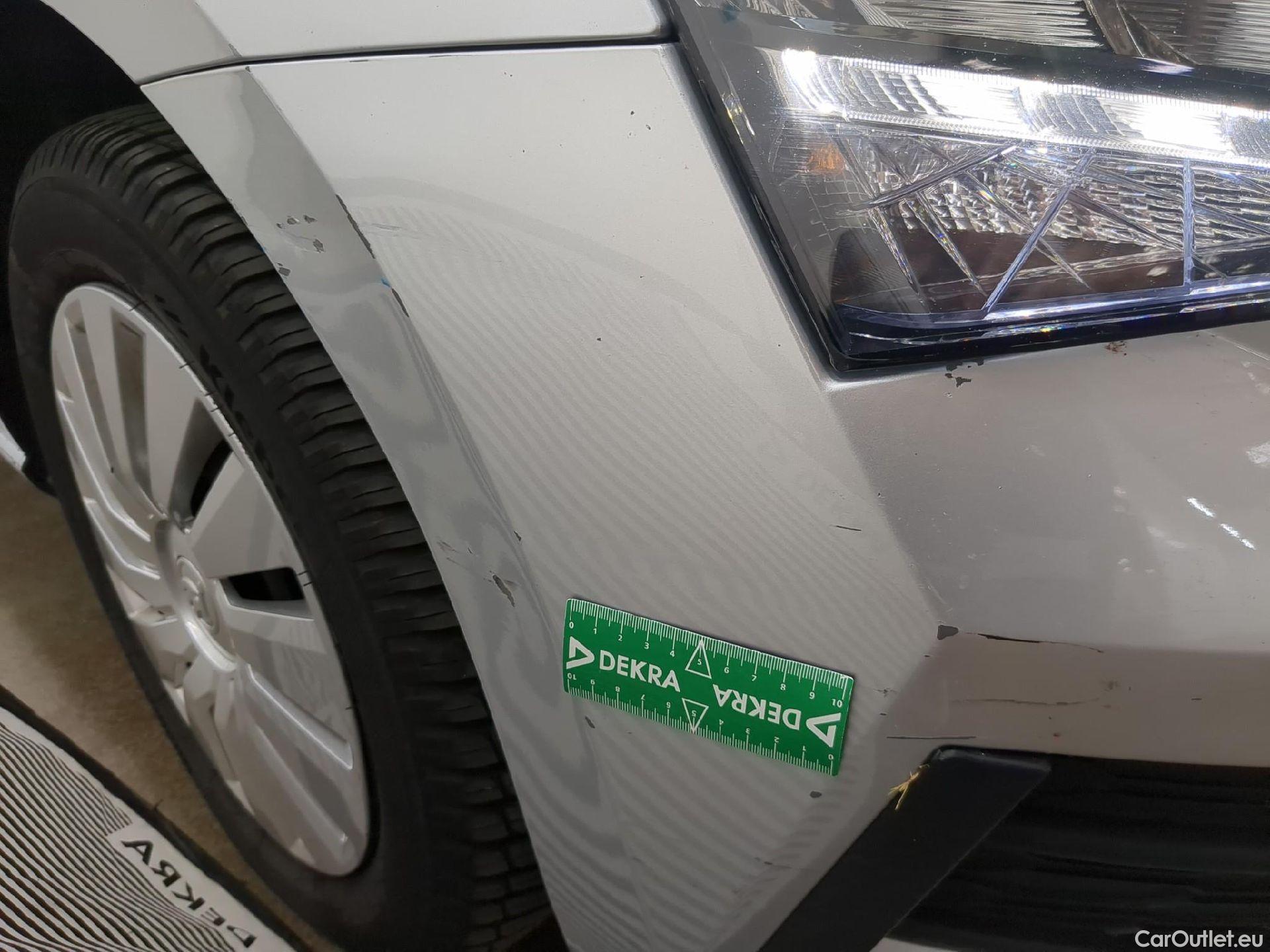  Skoda  Scala  Active 1.0 TSI 95CV BVM5 E6d #3