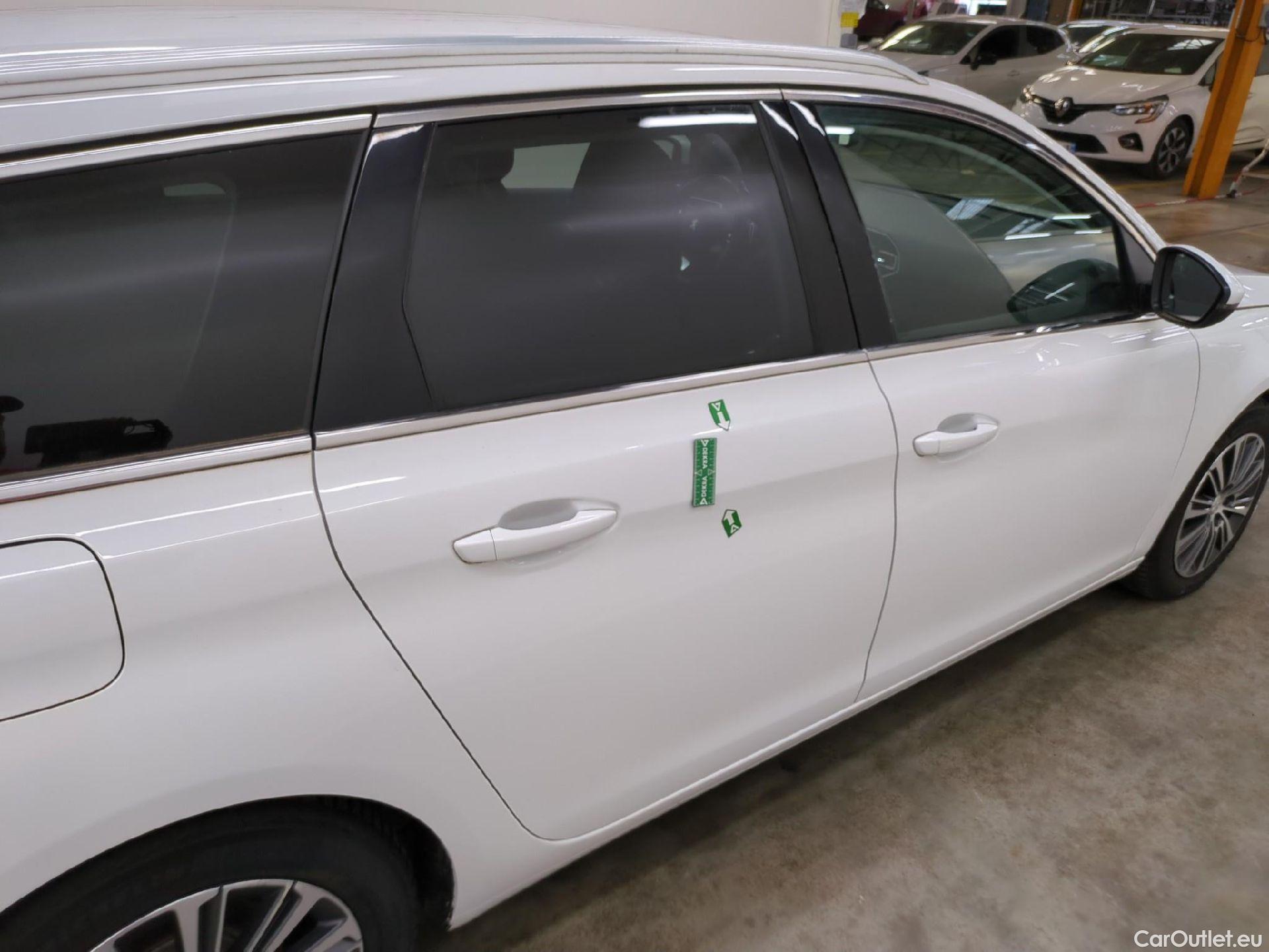  Peugeot  308  SW Allure Business 1.2 PureTech 130CV BVA8 E6d #13