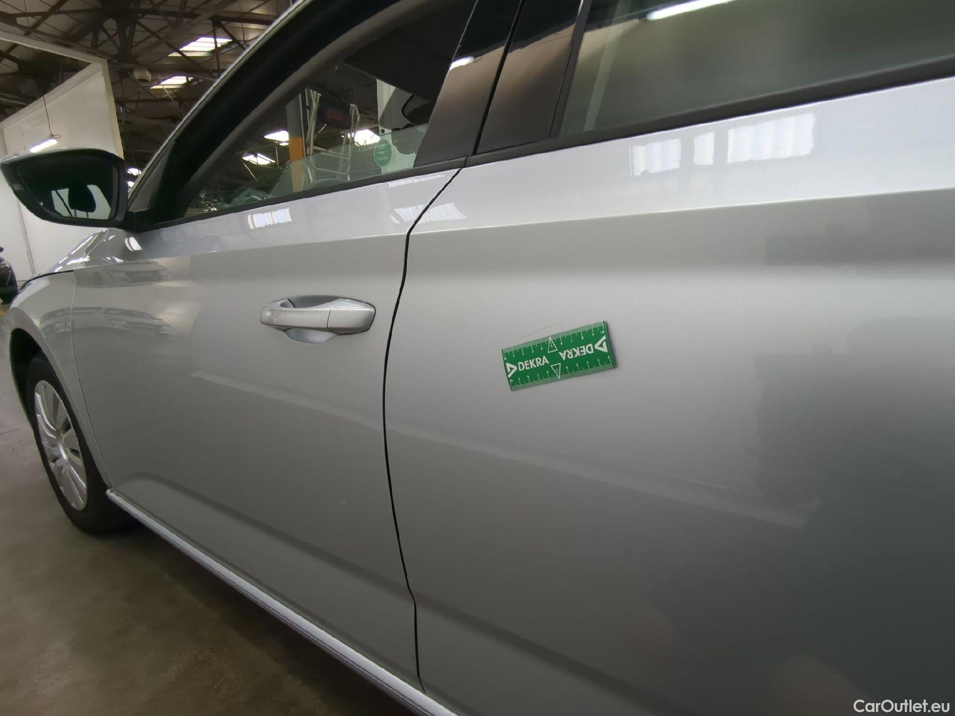  Skoda  Scala  Active 1.0 TSI 95CV BVM5 E6d #8