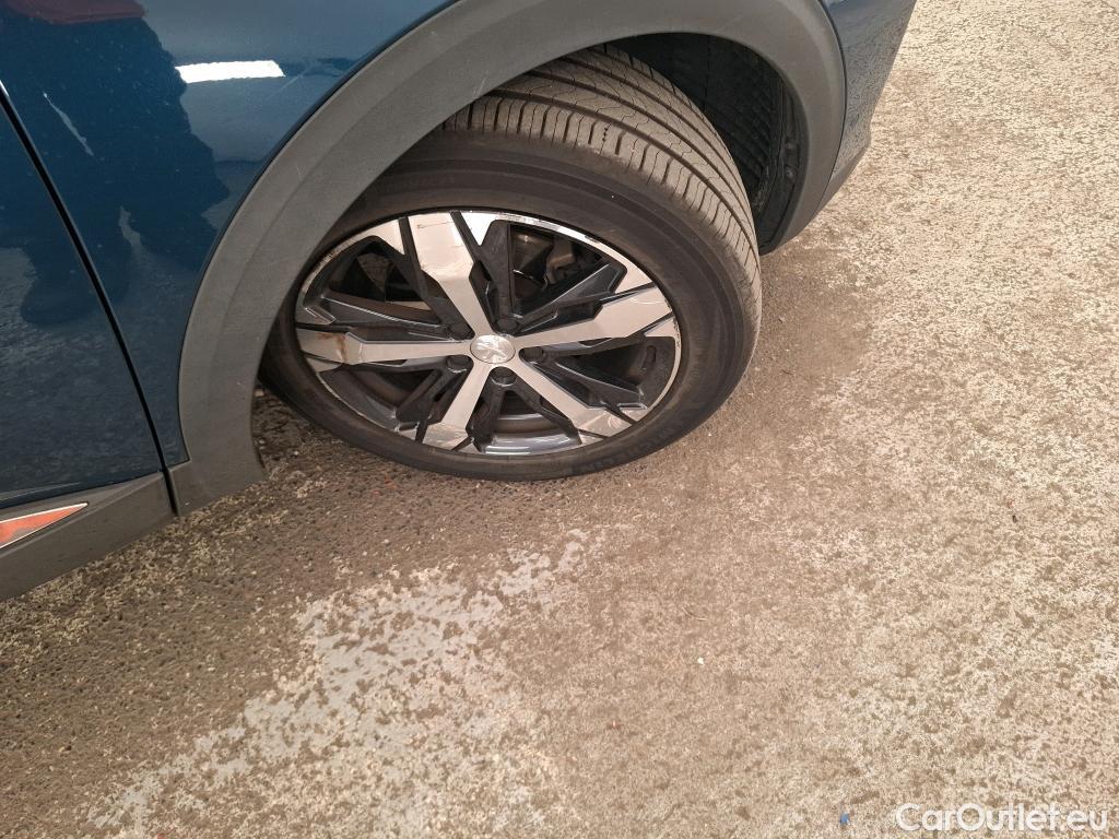  Peugeot  3008  Allure Pack 1.5 HDi 130CV BVA8 E6d #1
