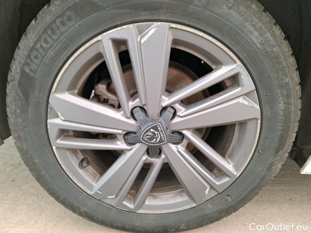  Peugeot  308  SW Active Pack 1.5 HDi 130CV BVA8 E6d #13