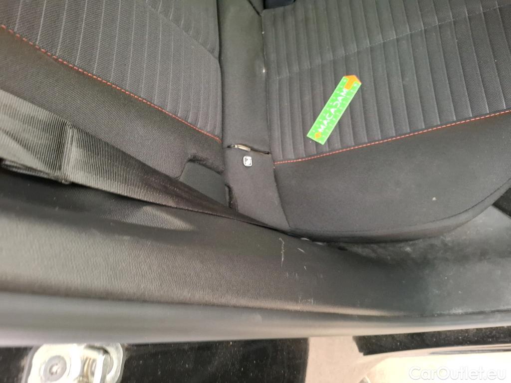  Peugeot  2008  Active Pack 1.2 PureTech 100CV BVM6 E6d #78