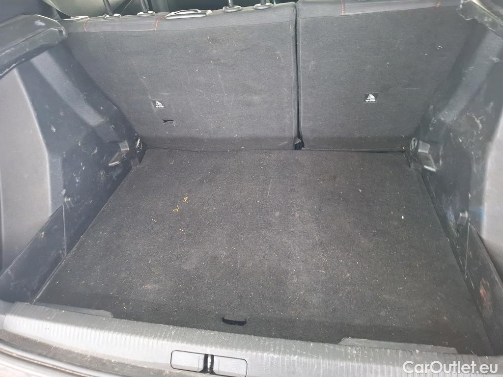  Peugeot  2008  Active Pack 1.2 PureTech 100CV BVM6 E6d #56