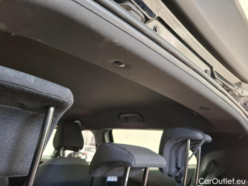  Peugeot  2008  Active Pack 1.2 PureTech 100CV BVM6 E6d #8