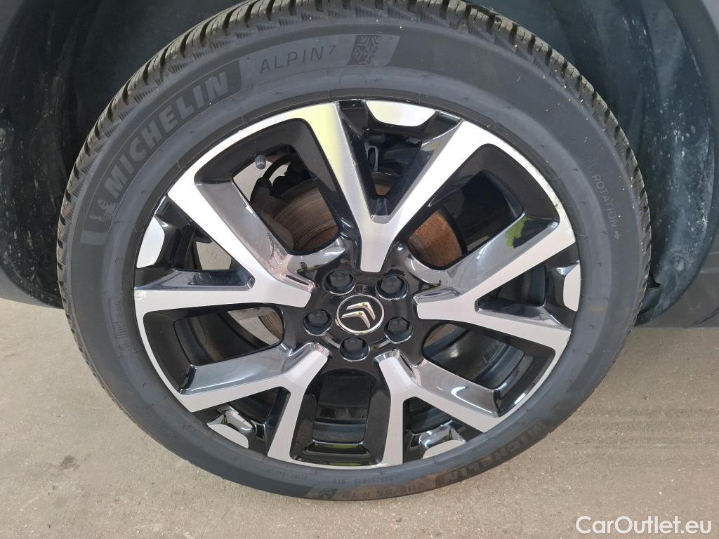  Citroen  C5 Aircross CITROEN  / 2018 / 5P / SUV Hybrid 225 ë-EAT8 Shine Pack #18