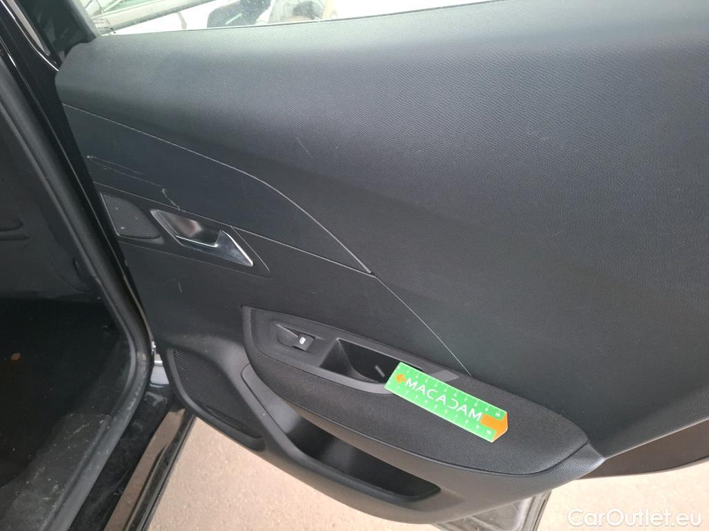  Peugeot  2008  Active Pack 1.2 PureTech 100CV BVM6 E6d #61