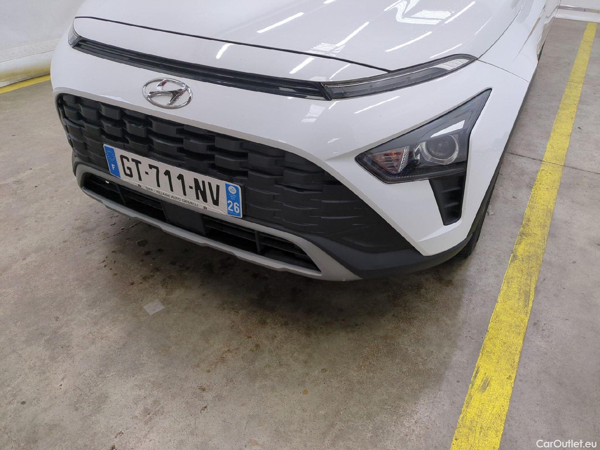  Hyundai  Bayon HYUNDAI  / 2021 / 5P / SUV 1.0 T-GDI 100 HYBRID 48V INTUITIVE #16