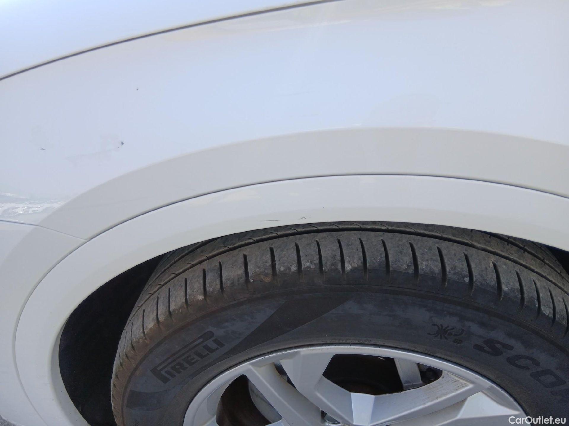  Audi  Q5 AUDI  / 2020 / 5P / todoterreno Advanced 35 TDI 120kW S tronic (CX3) #7