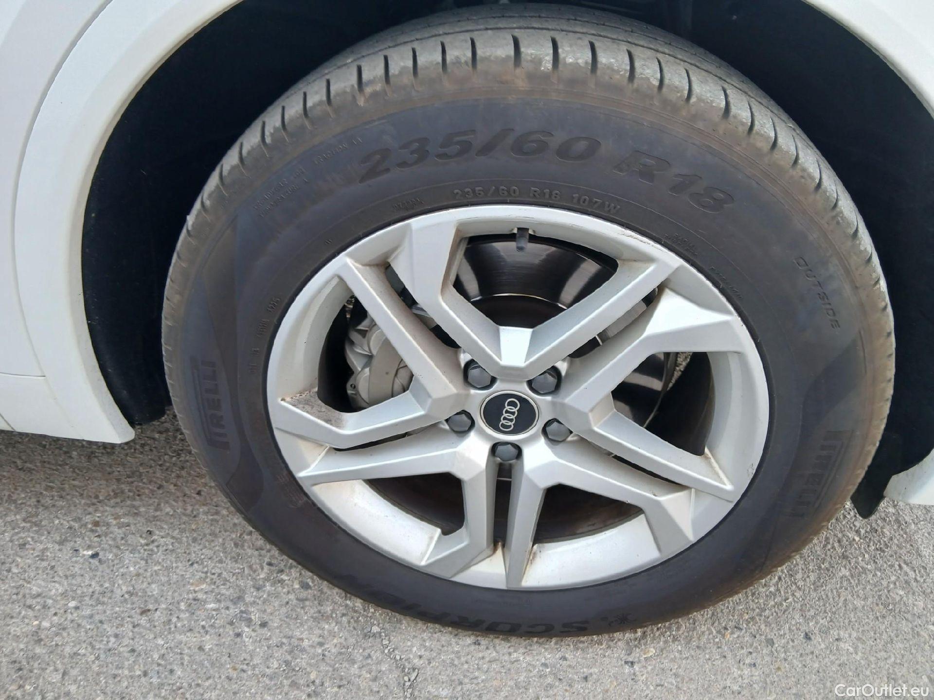  Audi  Q5 AUDI  / 2020 / 5P / todoterreno Advanced 35 TDI 120kW S tronic (CX3) #31
