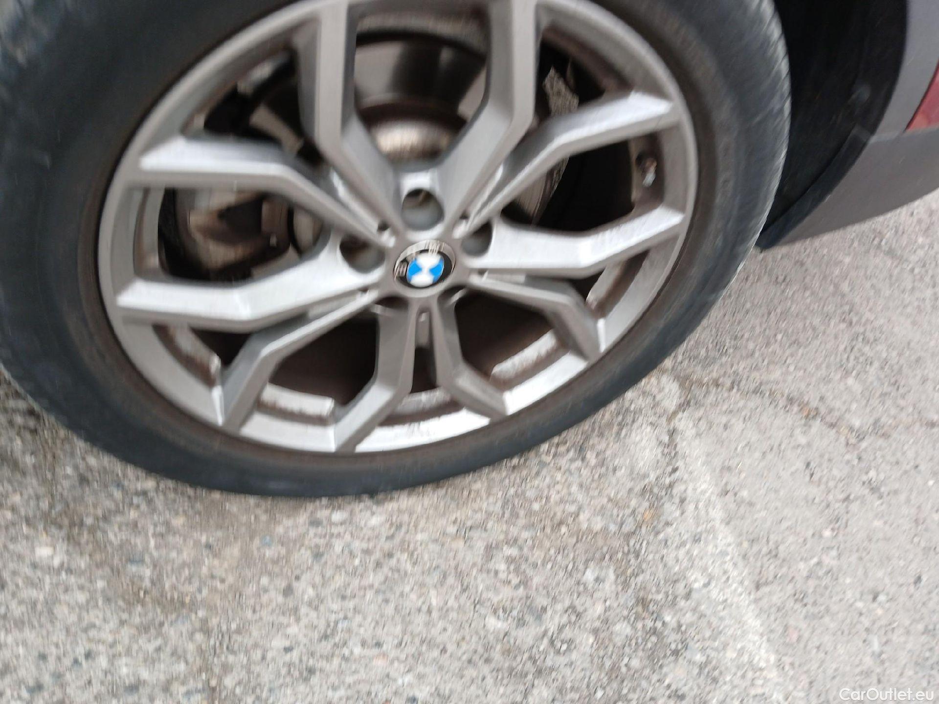  Bmw  X4 BMW  / 2018 / 5P / todoterreno xDrive20i #25