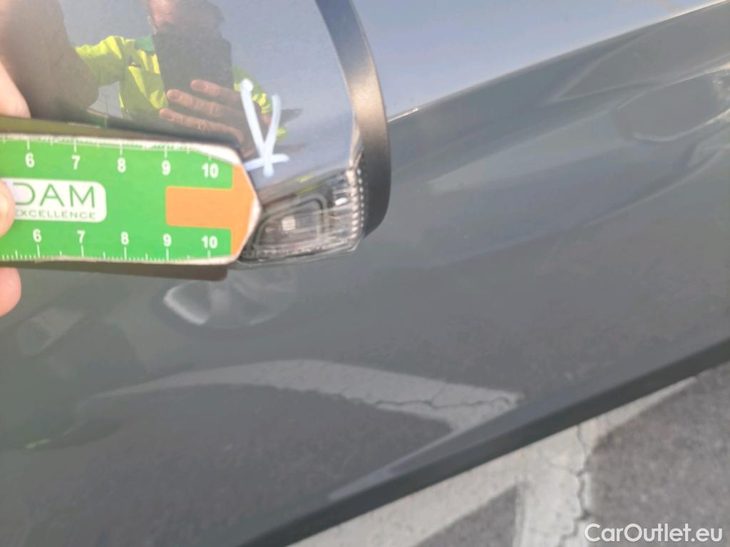  Hyundai  Konna HYUNDAI Kona / 2020 / 5P / todoterreno 1.6 GDI HEV Maxx DCT #18