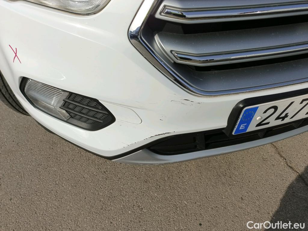  Ford  Kuga FORD  / 2016 / 5P / todoterreno 1.5 EcoBoost 88kW 4x2 Trend+ (CX) #6