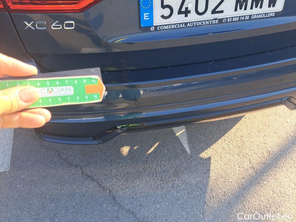  Volvo  XC60 VOLVO  / 2017 / 5P / todoterreno 2.0 B4 D Ultimate Dark Auto #34