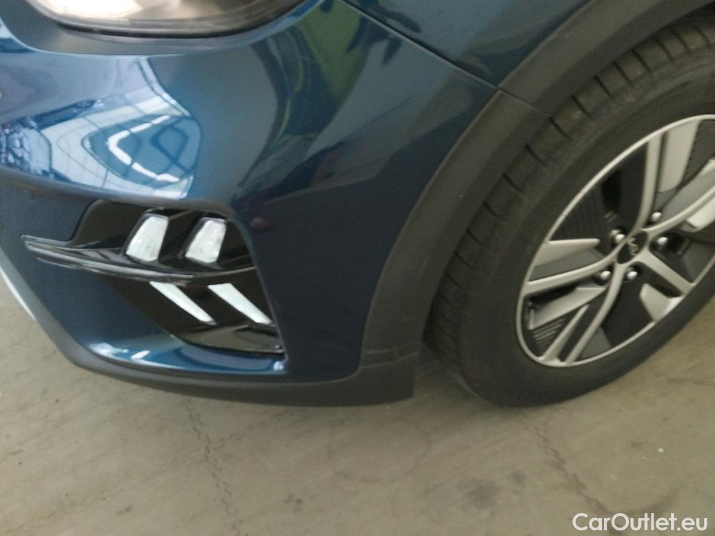 KIA  Niro KIA  / 2019 / 5P / crossover 1.6 GDi HEV 104kW (141CV) Drive #11