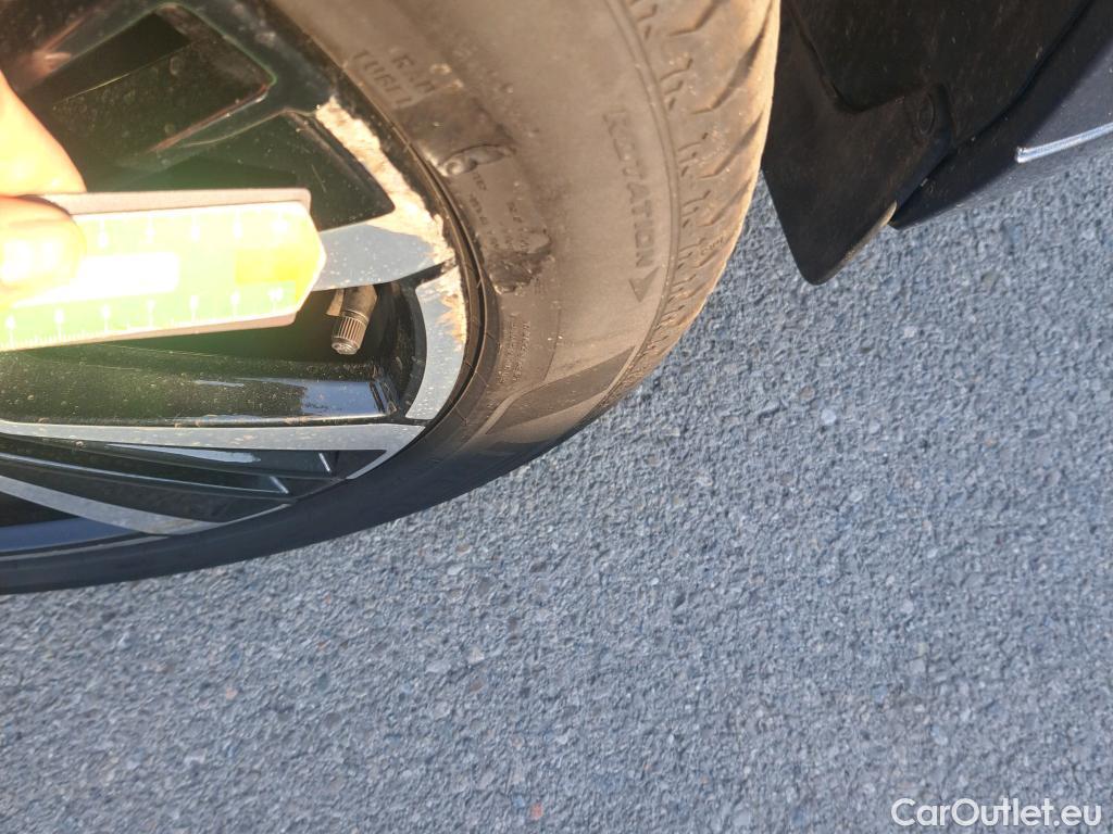  Volvo  XC60 VOLVO  / 2017 / 5P / todoterreno 2.0 B4 D Ultimate Dark Auto #18