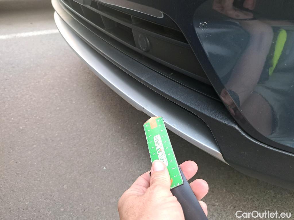  Volvo  XC 40 VOLVO XC40 / 2017 / 5P / todoterreno 1.5 T4 Twin Recharge Inscription Auto #36
