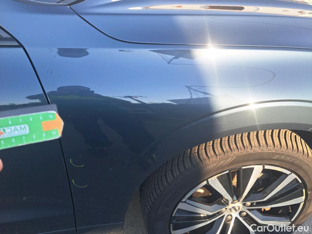  Volvo  XC60 VOLVO  / 2017 / 5P / todoterreno 2.0 B4 D Ultimate Dark Auto #28