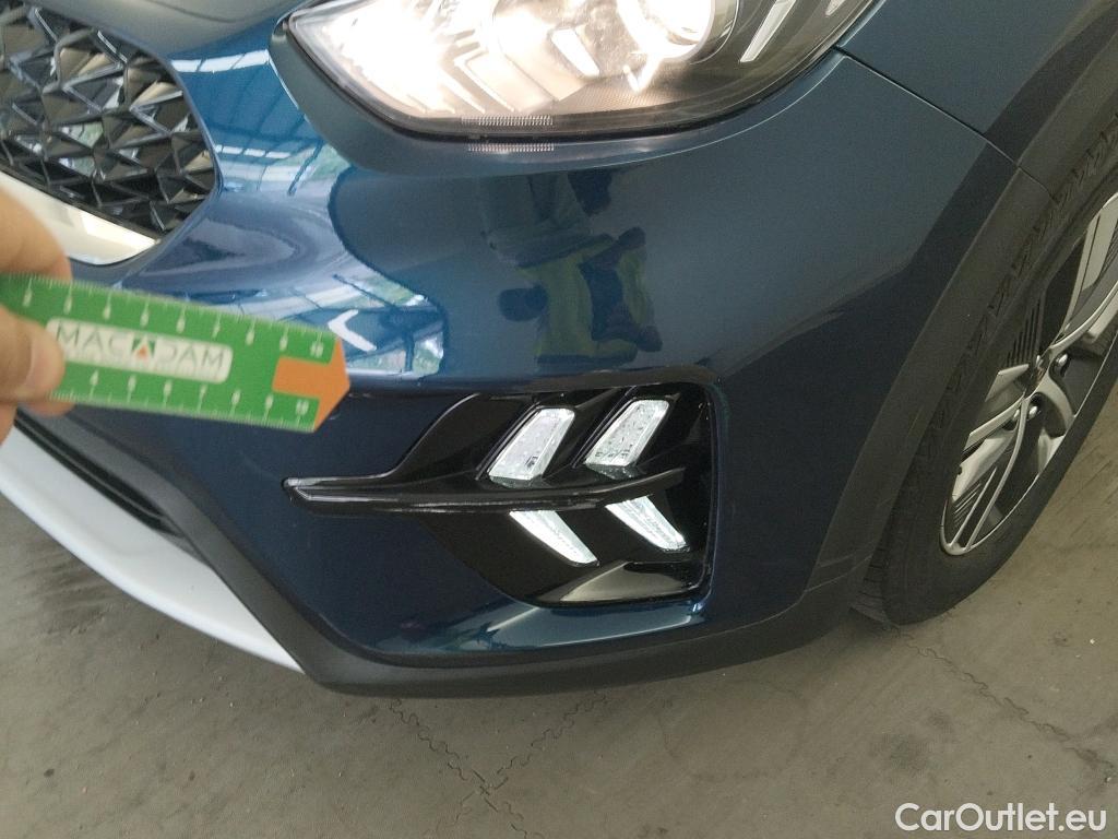  KIA  Niro KIA  / 2019 / 5P / crossover 1.6 GDi HEV 104kW (141CV) Drive #8