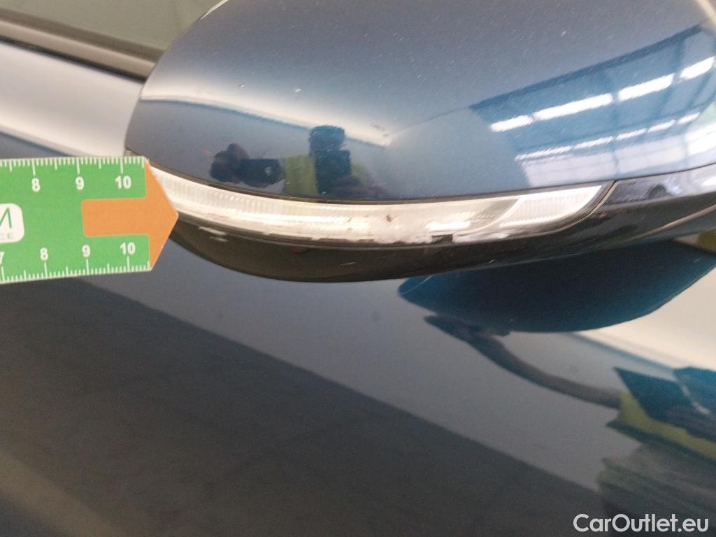  KIA  Niro KIA  / 2019 / 5P / crossover 1.6 GDi HEV 104kW (141CV) Drive #9