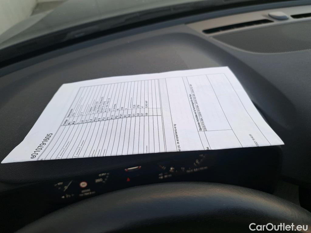  Volvo  XC 40 VOLVO XC40 / 2017 / 5P / todoterreno 1.5 T4 Twin Recharge Inscription Auto #29