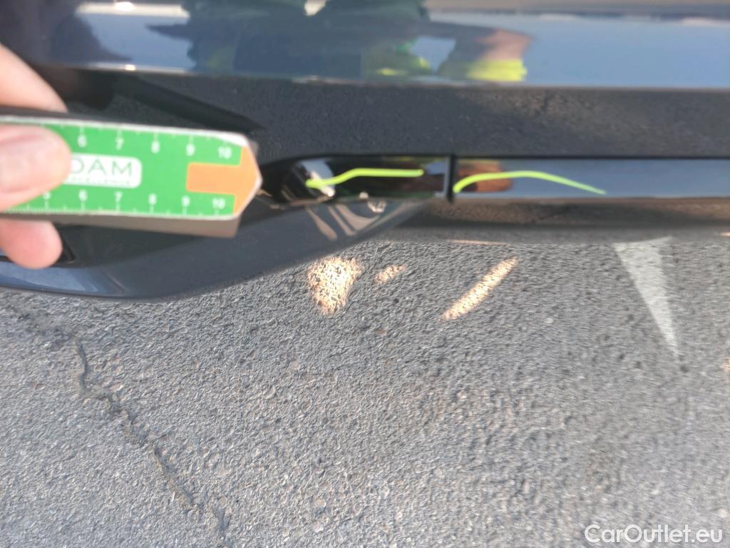  Volvo  XC60 VOLVO  / 2017 / 5P / todoterreno 2.0 B4 D Ultimate Dark Auto #37