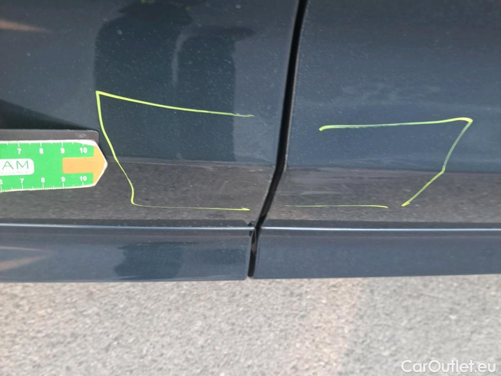  Volvo  XC60 VOLVO  / 2017 / 5P / todoterreno 2.0 B4 D Ultimate Dark Auto #10