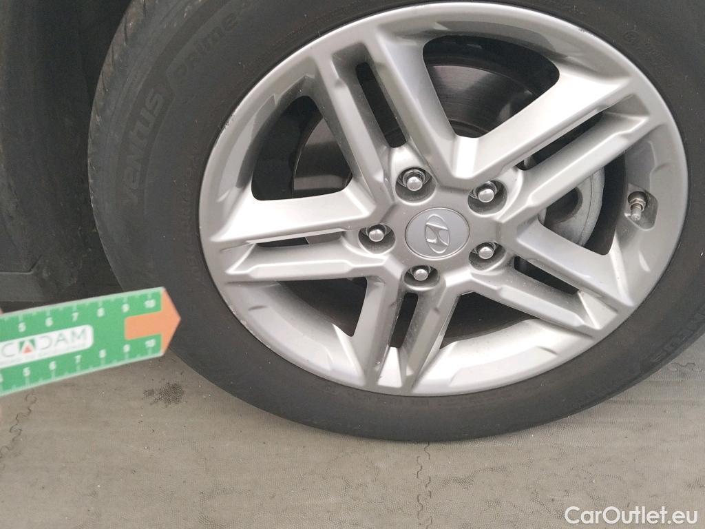  Hyundai  Konna HYUNDAI Kona / 2020 / 5P / todoterreno 1.0 TGDI Maxx 4X2 #6