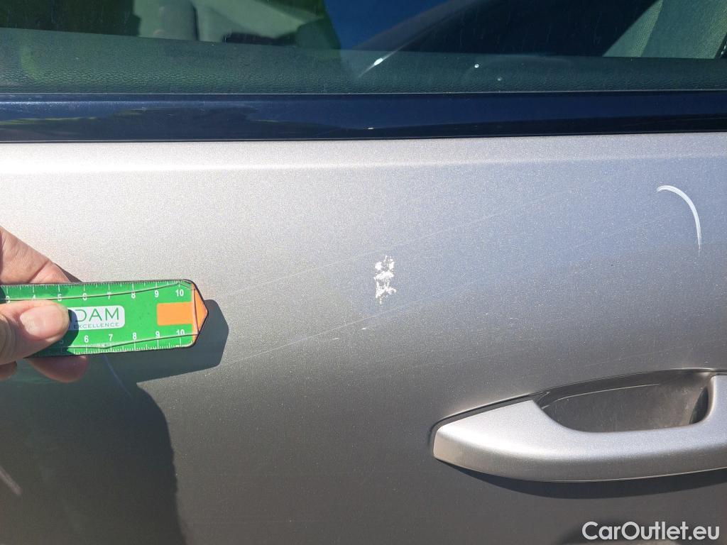  Volvo  XC 40 VOLVO XC40 / 2021 / 5P / todoterreno 1.5 T4 Recharge PHEV Plus Dark Auto #14