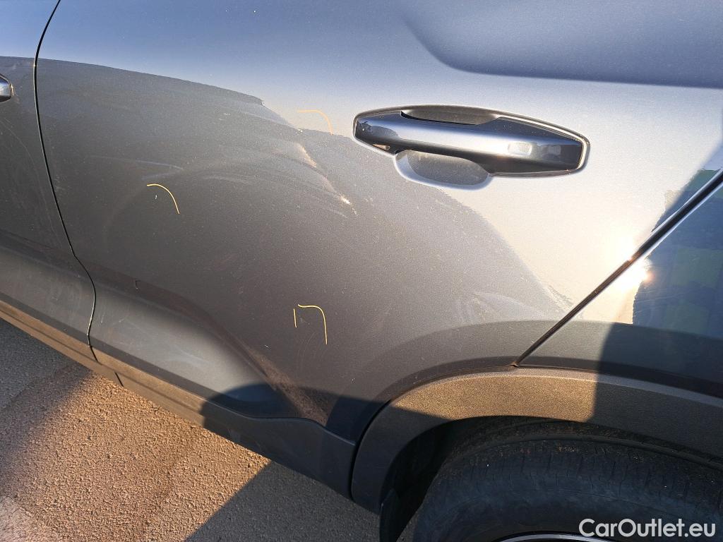  Volvo  XC 40 VOLVO XC40 / 2017 / 5P / todoterreno 1.5 T4 Twin Recharge Inscription Auto #14