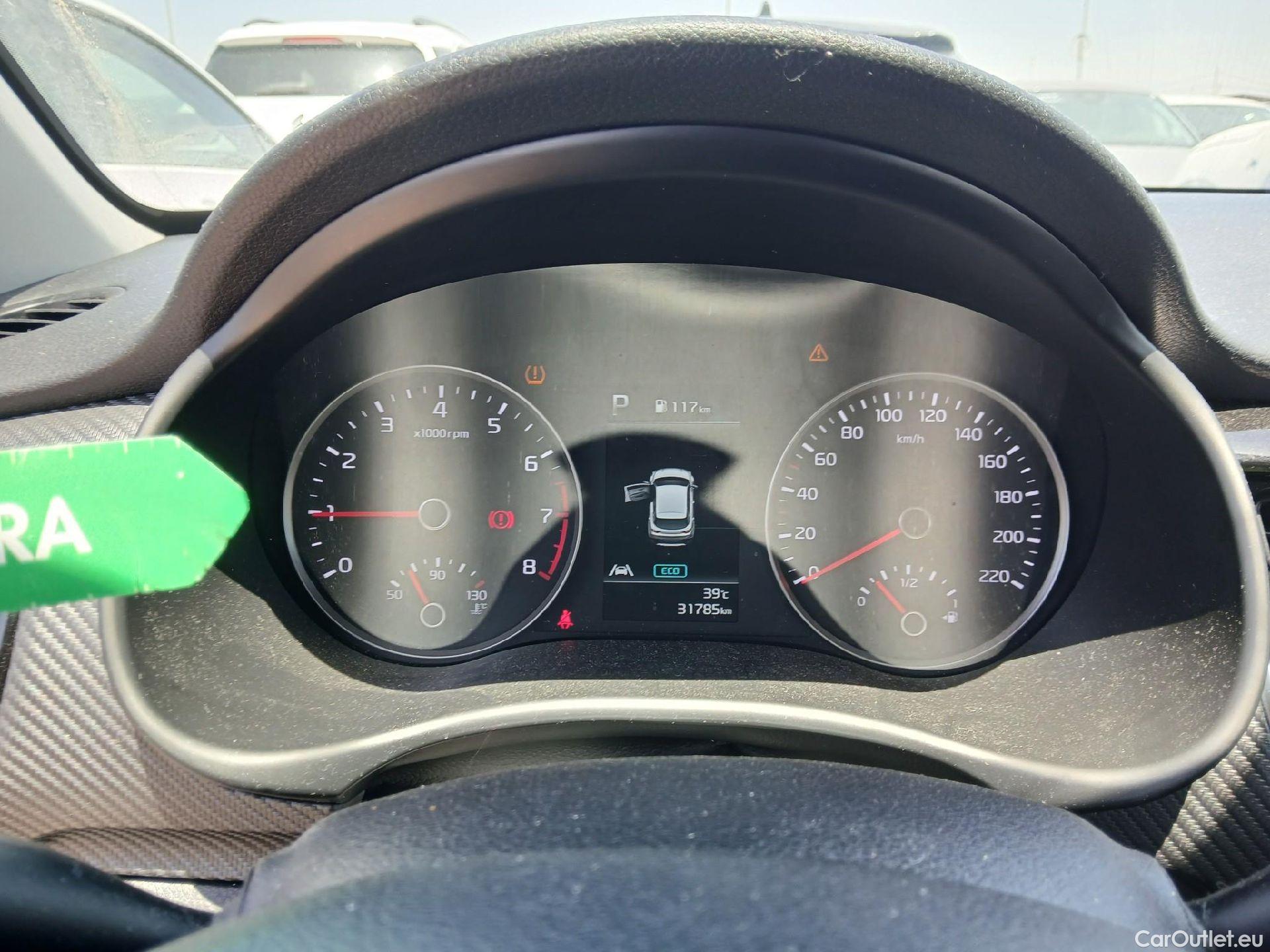  KIA  STONIC KIA  / 2017 / 5P / todoterreno 1.0 T-GDi 88kW (120CV) MHEV GT Line DCT #21