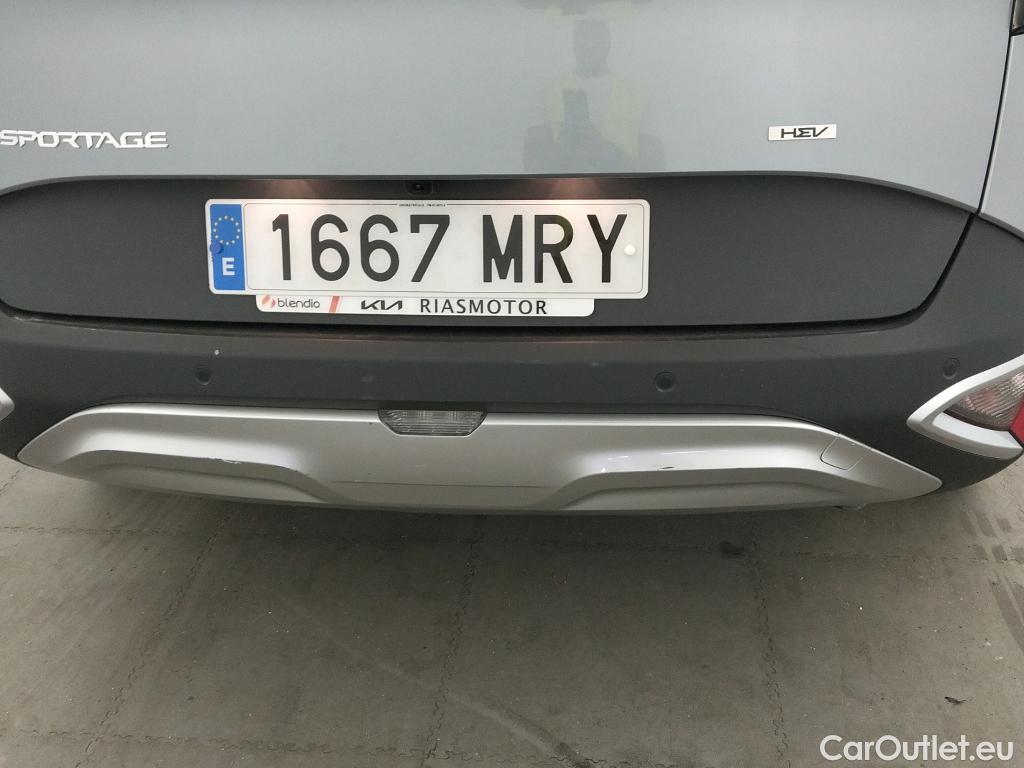  KIA  Sportage KIA  / 2022 / 5P / todoterreno 1.6 T-GDi HEV 171kW (230CV) Drive 4X2 #15