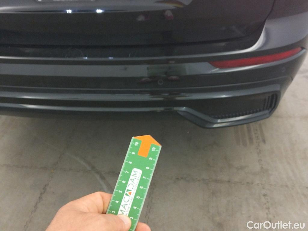  Volvo  XC60 VOLVO  / 2017 / 5P / todoterreno 2.0 B4 D Plus Dark Auto #22