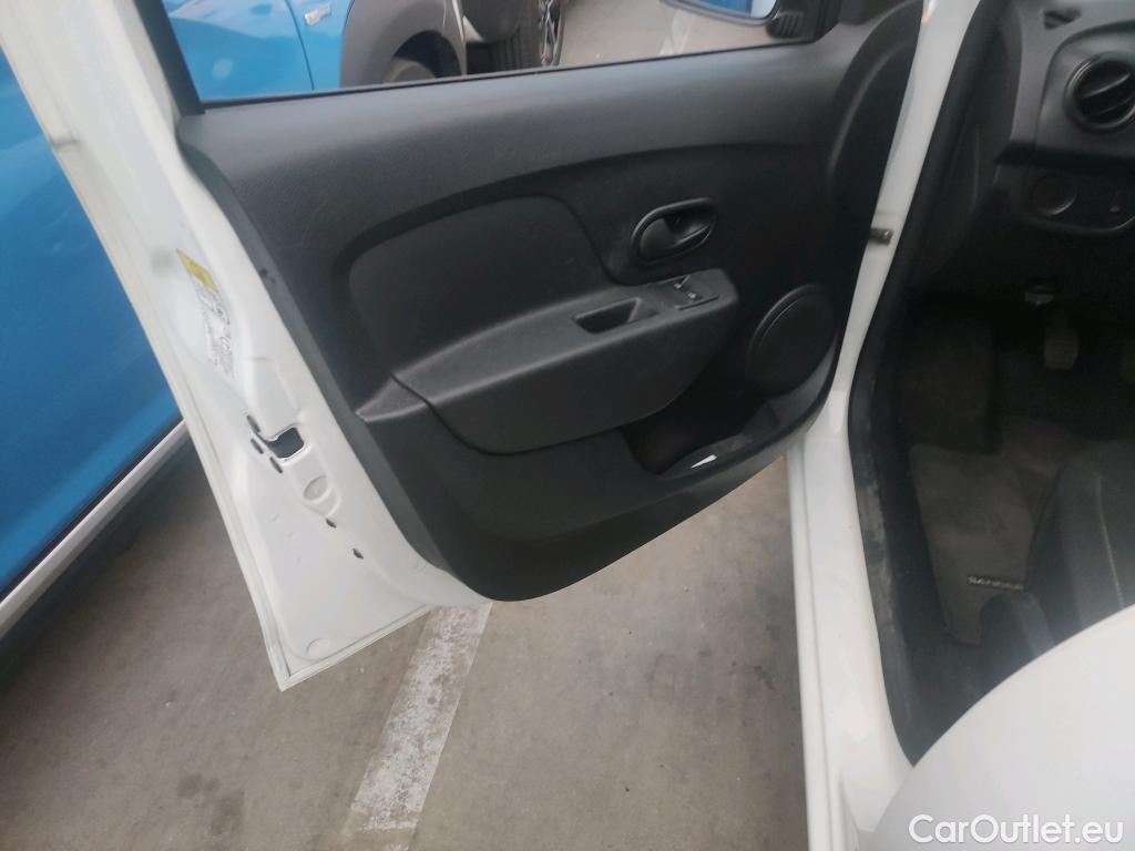  Dacia  Sandero DACIA  / 2016 / 5P / berlina con portón Essential TCE 66kW (90CV) GLP - SS #14