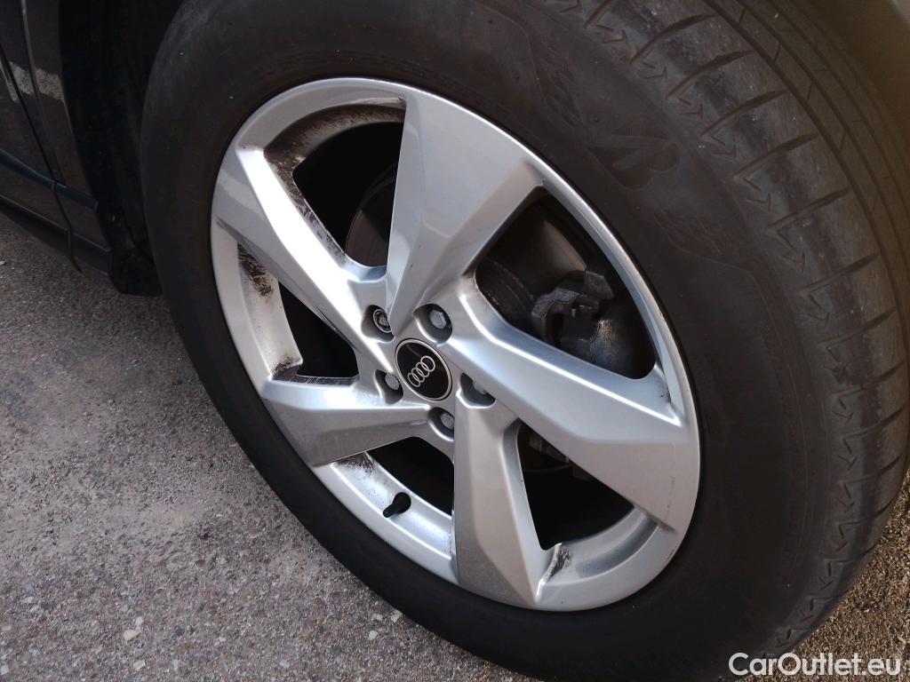  Audi  Q3 AUDI  / 2018 / 5P / todoterreno Advanced 35 TDI 110kW (150CV) S tronic #13