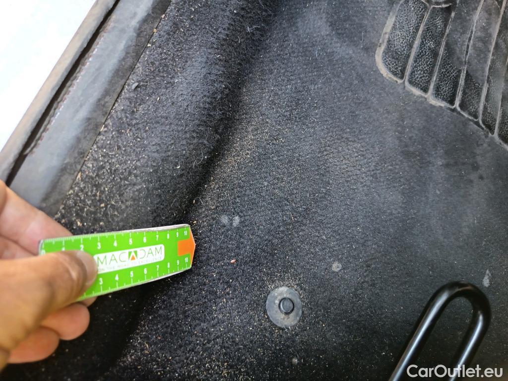  Dacia  Sandero DACIA  5p 2G berlina con portón Ambiance dCi 55kW (75CV) #17