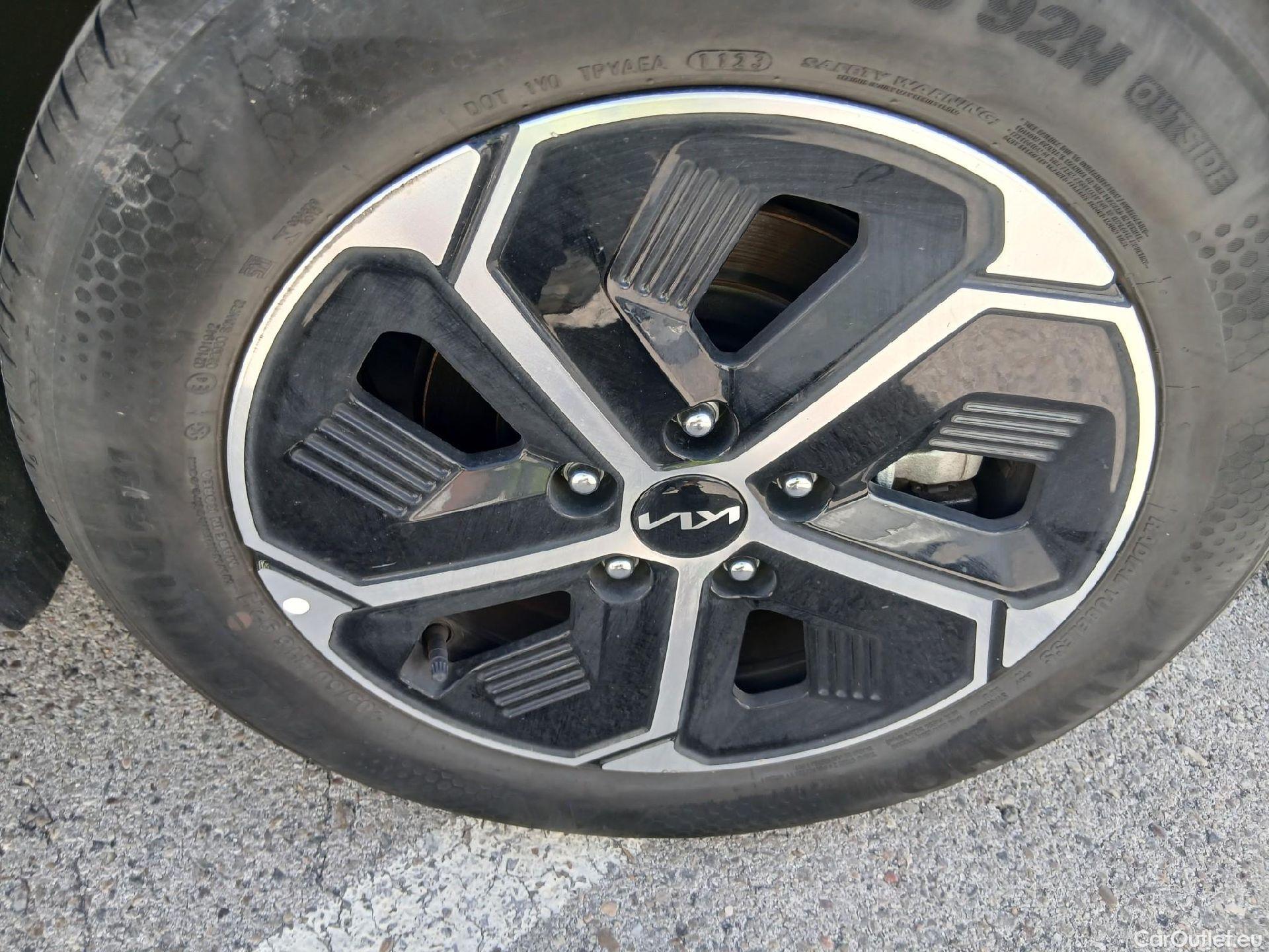  KIA  Niro  Hybrid Drive 1.6 AT6 E6d #34