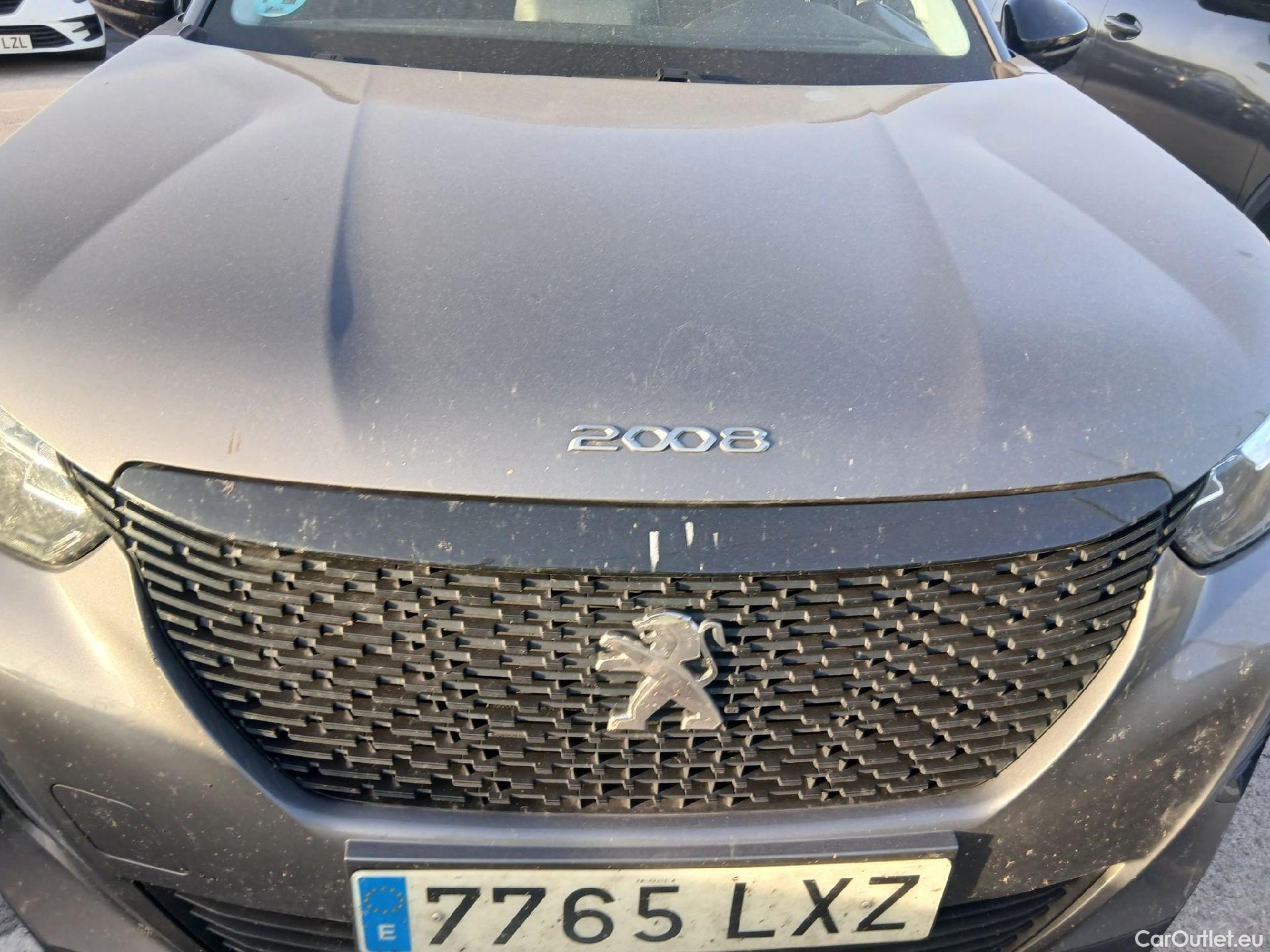  Peugeot  2008 PEUGEOT  / 2019 / 5P / todoterreno Active BlueHDI 81kW (110CV) #10