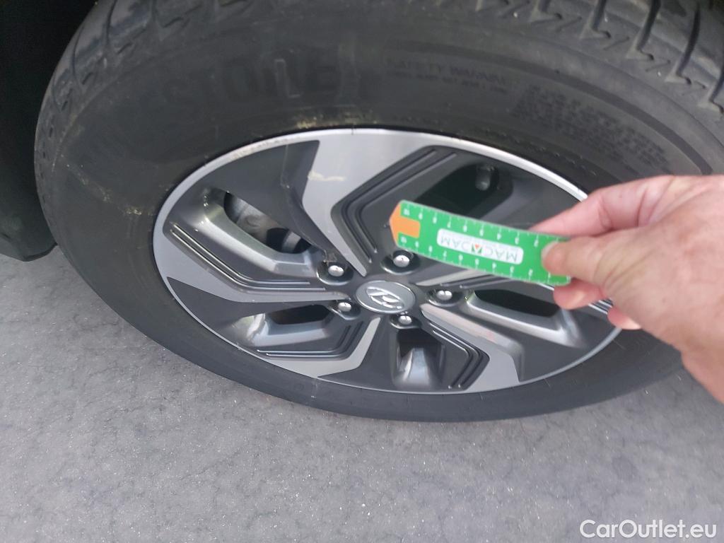  Hyundai  Konna HYUNDAI Kona / 2020 / 5P / todoterreno 1.6 GDI HEV Maxx DCT #10