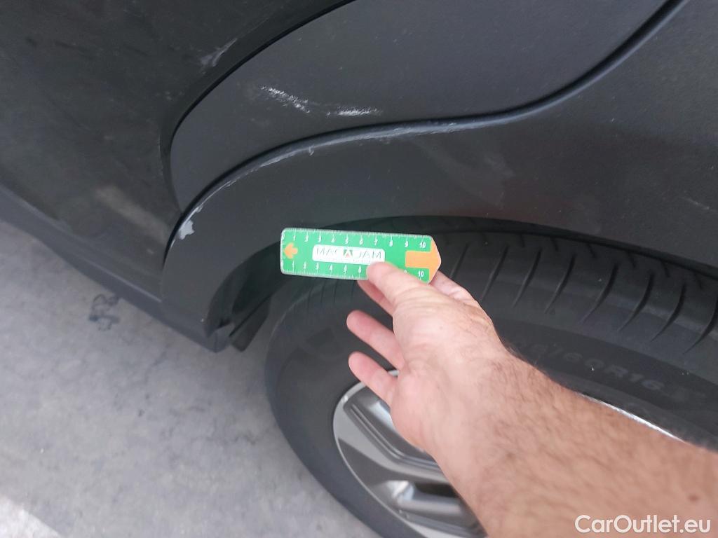  Hyundai  Konna HYUNDAI Kona / 2020 / 5P / todoterreno 1.6 GDI HEV Maxx DCT #28